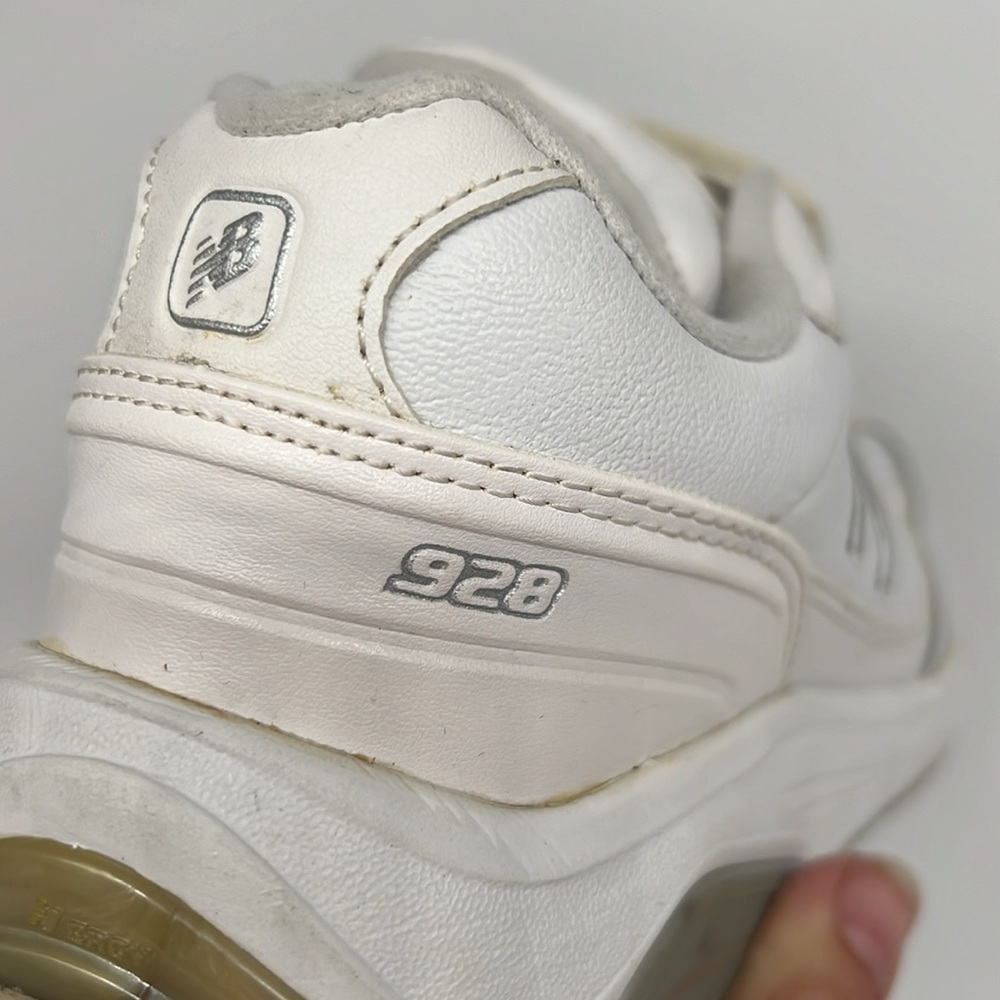 New Balance 928 Women's Hook and Loop‎ White Leather Walking Comfort Shoe 6 - Picture 11 of 12